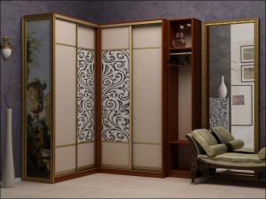 Шкаф с раздвижными дверями