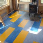 ДСП пол в спальне и особенности его покраски