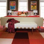 Ковровые плитки как противоскользящий пол в спальне