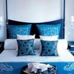 Красивая синяя спальня