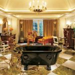 Необычное оформление спальни в стиле ампир