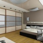 Практичная раздвижная перегородка для оформления интерьера спальни