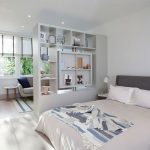 Современная перегородка в обустройстве спальни