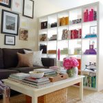 Спальня, разделенная на несколько зон