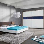 Спальня, выдержанная в стиле хай-тек