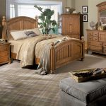 Стиль кантри делает спальню более уютной