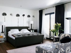 спальня в черно-белом цвете