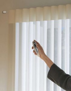 Автоматические жалюзи в интерьере