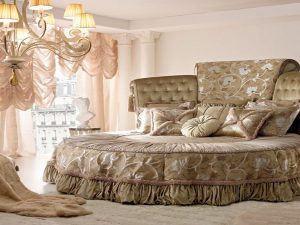 Изысканный интерьер спальни с помощью стиля барокко