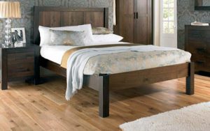 Качественный паркет для спальни