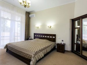 Кондиционер, установленный в спальне