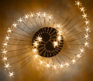 Необычный дизайн люстры в спальню