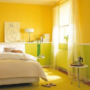 Сочная спальня в желтом цвете