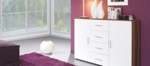 Спальня с практичным комодом