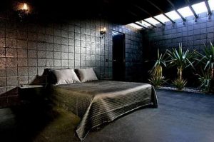 Спальня в черном тоне для стиля лофт