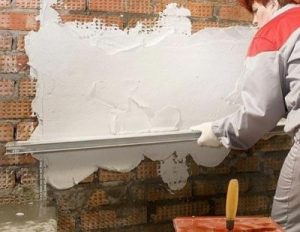 Способ штукатурки стен в доме