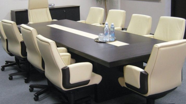 Основные факторы выбора стола для переговоров